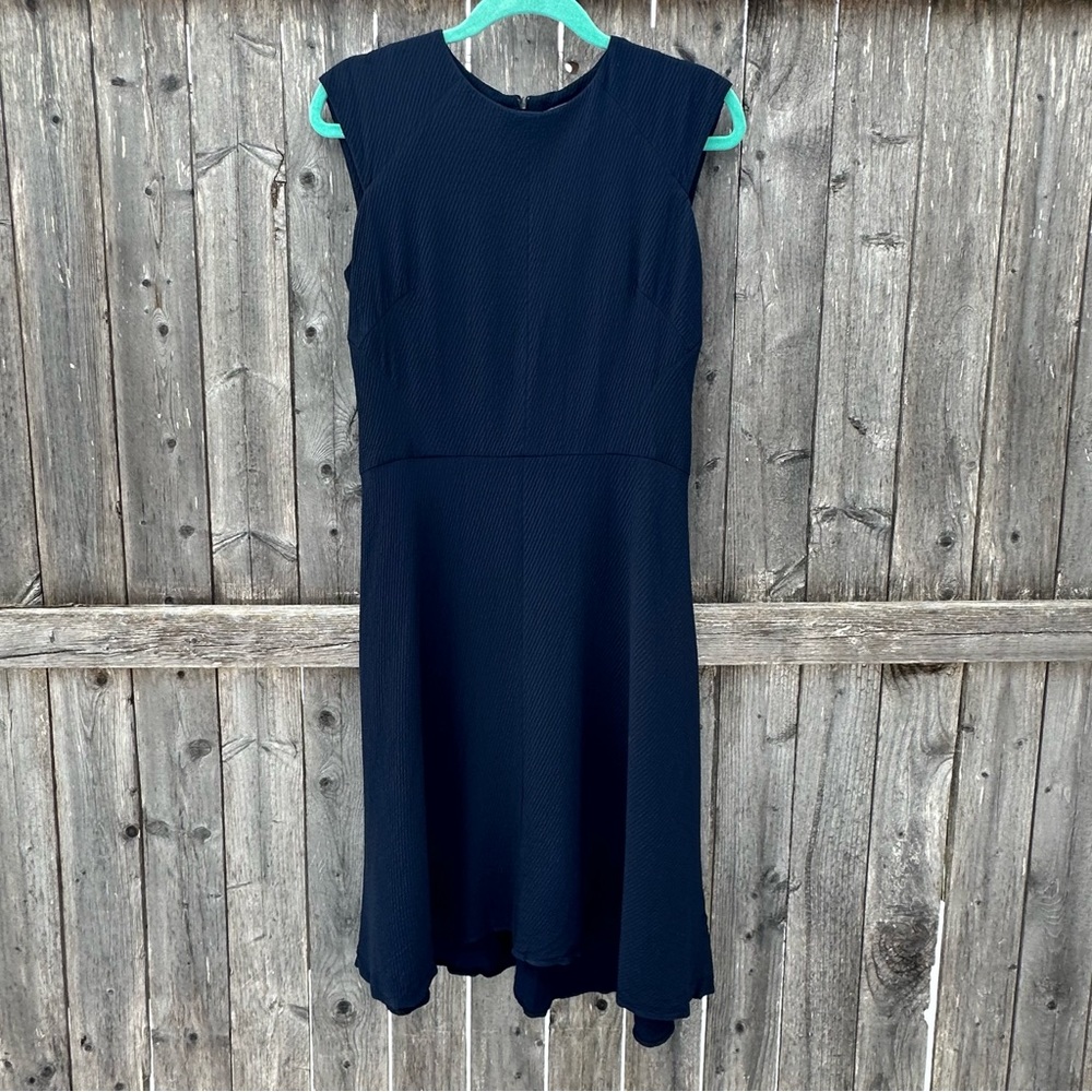 MM. LAFLEUR Navy MIDI Cap Sleeve Fit And Flare A-Line Skater Dress Sz 4 - Picture 3 of 10